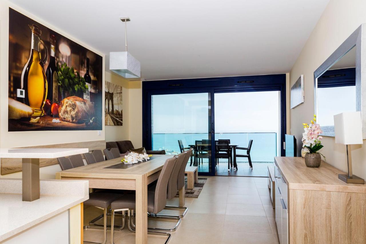 Apartamento Sea Senses Victoria Frente Al Mar Torrevieja Exteriör bild