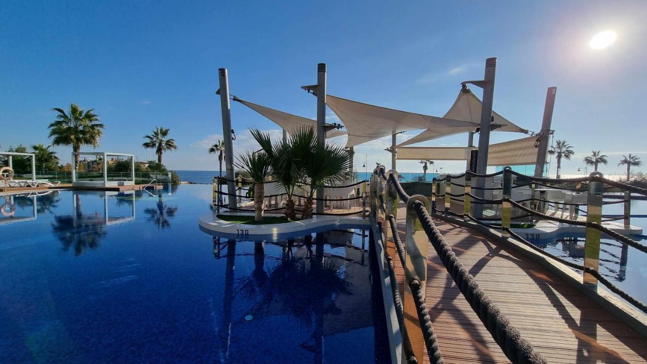 Apartamento Sea Senses Victoria Frente Al Mar Torrevieja Exteriör bild